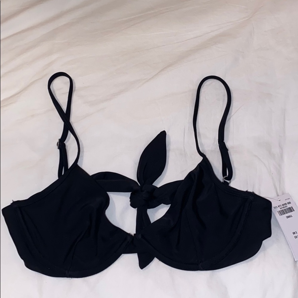 Hollister bikini top